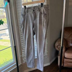Old Navy Light Gray Rock Star Jeans